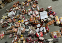 В Бишкеке на складе перебивали срок годности продуктов для продажи в гипермаркетах