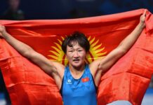 Айсулуу Тыныбекова заняла 1 место в мировом рейтинге UWW по итогам 2023 года