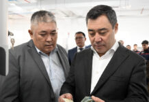 Садыр Жапаров “Учкун” ААКсынын өндүрүштүк ишмердүүлүгү менен таанышты