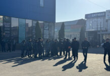 На рынок «Дордой» планирует приехать президент Садыр Жапаров. Уже прибыл мэр