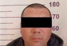 В Бишкеке незнакомец избил девушку на улице