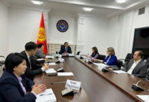 Бишкек мэриясы мектептерде мыйзамсыз акча жыйноолорду токтотуу боюнча зарыл чараларды көрөт