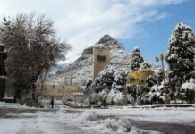 В городе Оше скончались от холода два человека