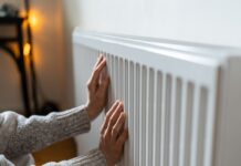 Увеличен тариф на тепло и горячую воду для небытовых потребителей Бишкека. Но не всех