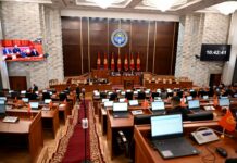 Проект нового закона о СМИ поступил в Жогорку Кенеш