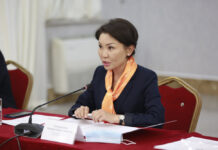 Эльвира Сурабалдиева рассказала о насилии отчима над мальчиком. В МВД отреагировали