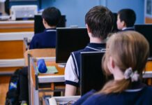 Более 33,4 миллиона сомов потратит Минобразования на интернет для школ страны