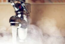 Авария на ТЭЦ Бишкека. Приостановлена подача горячей воды жителям города