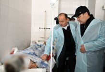 Президент навестил пострадавших в результате произошедшей нештатной ситуации на ТЭЦ Бишкека