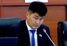 Суд лишил Шайлообека Атазова депутатского мандата