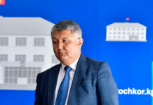 Новым акимом Ысык-Атинского района Чуйской области назначен Эрмекбай Омошев