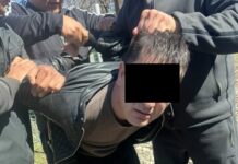 Член ОПГ шантажировал и вымогал деньги у бишкекчанина, его задержали