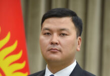 Депутат предлагает провести служебное расследование в отношении министра