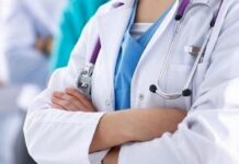 Медиктерди сөгүп, кордоп, кол көтөргөндөр эми жазаланат