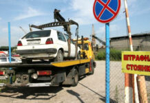 В Бишкеке за день на штрафстоянку увезли 64 неправильно припаркованных авто