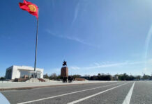 Реконструкция площади Ала-Тоо. Скверы и пешеходные зоны временно закроют