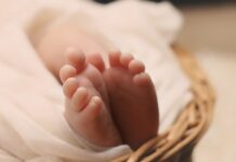 Новорожденный скончался в бишкекском роддоме. На медиков возбудили дело