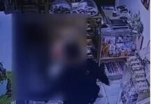 В Бишкеке мужчина жестоко избил продавщицу магазина