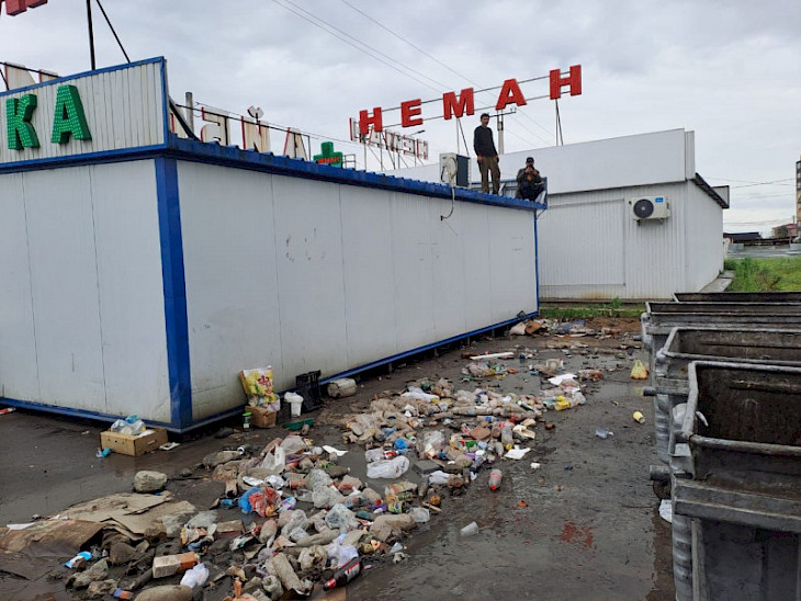 В Бишкеке активно продолжается демонтаж объектов (фото)