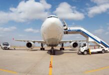 По поручению Садыра Жапарова детей, пострадавших в Сузаке в результате наезда грузовика, доставят в Бишкек