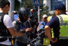 Милиция приостановила работу более 400 иностранных студентов в Бишкеке