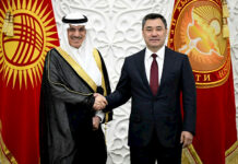 Садыр Жапаров принял президента Исламского банка развития Мухаммеда Аль-Джассера