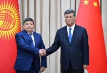 Акылбек Жапаров встретился с членом политбюро ЦК Компартии Китая Ма Синжуем