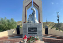 В Джалал-Абаде почтили память погибших в июньских событиях 2010 года