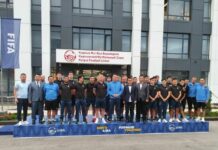 Тарых жараткан кыргыз футболчулары мекенине кайтып келди