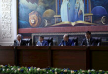 Акылбек Жапаров Башкы прокуратуранын жамаатына жаңы жетекчини тааныштырды