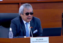 Депутат Арсланбек Малиев Бишкекке метро курууну сунуштады