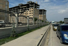 В Джалал-Абаде на возвращенных государству участках строят ипотечное жилье