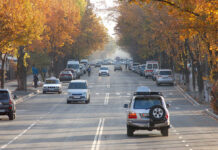 Мэрия Бишкекте автоунааларды көчөгө кезек менен чыгарууну сунуштады