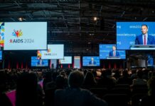 Эркин Рыскулбеков участвует во Всемирной конференции по СПИДу в Мюнхене