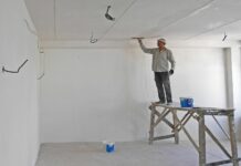 На ремонт школ в этом году выделили в три раза больше средств