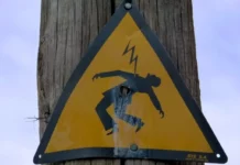 В селе Чуй двое мужчин погибли от удара током во время бурения скважины