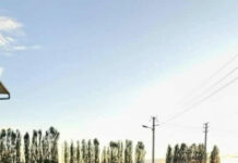 Спасатели ищут женщину и трёх ее дочерей, пропавших во время наводнения в городе Ош