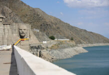 Торобаев ознакомился с поступлением и отводом воды в Кировском водохранилище