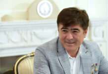 Президент поздравил космонавта, Героя КР Салижана Шарипова с юбилеем