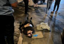 Мужчина умер, убегая от милиционеров. Брат уверяет, что его задушили