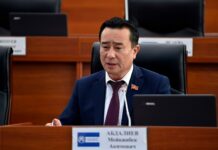 Дагы бир депутат өз каалоосу менен мандатын тапшырды – БШК