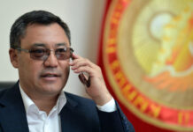 Президент Акжол Махмудов менен Үзүр Жусупбековду Олимпиада оюндарында коло медалга ээ болушу менен куттуктады