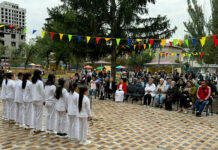 Айбек Джунушалиев открыл ряд соцобъектов в Бишкеке