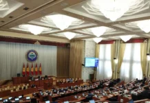 Спикер прокомментировал слухи о роспуске Жогорку Кенеша