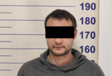 Бишкекчанина, избивавшего жену на улице, доставили в милицию