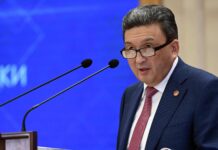 Соттор кеңеши Замирбек Базарбековдун отставкасын кабыл алды