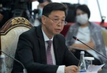 Жогорку Кеңеш Медербек Сатыевди Жогорку соттун төрагалыгына дайындоого макулдук берди