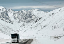 Бишкек – Ош жолунда оор жүк ташуучу унааларга коюлган чектөө алынды