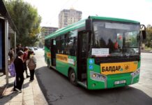 В Оше запустили бесплатные школьные автобусы