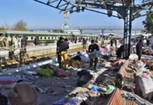 В Пакистане в результате теракта погибли 24 человека, еще 50 ранены(ВИДЕО)